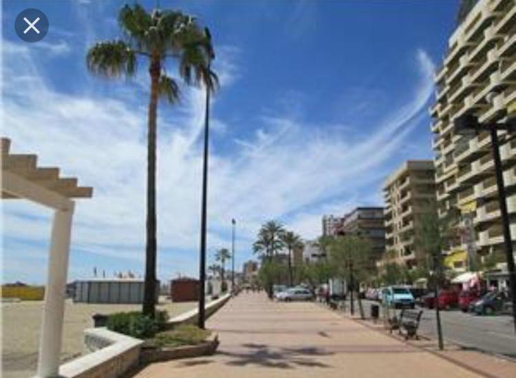 Central And Beach 3 Bedroom Apartment Perfect Location Near Pyr Fuengirola Bilik gambar