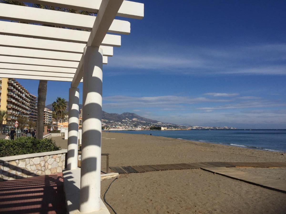 Central And Beach 3 Bedroom Apartment Perfect Location Near Pyr Fuengirola Bilik gambar